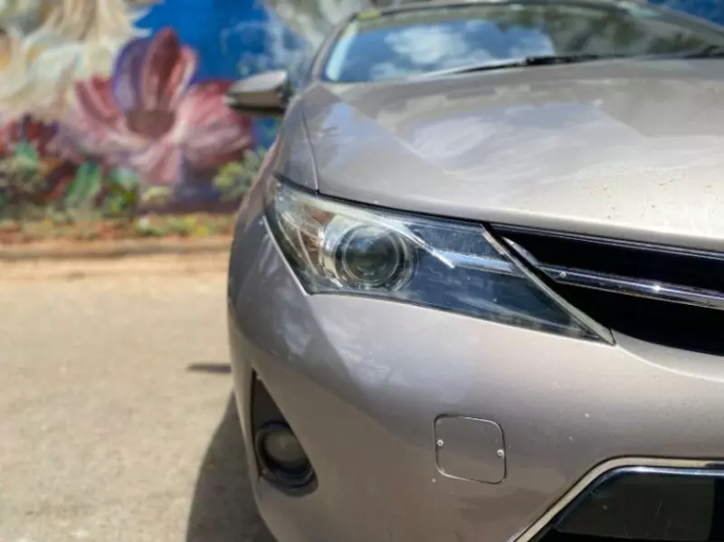 TOYOTA Auris   - 2014
