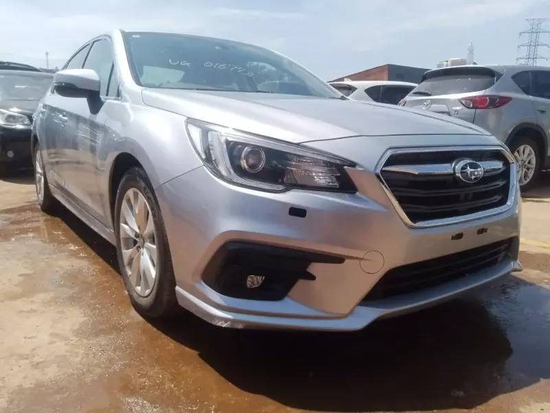 Subaru Legacy B4   - 2017