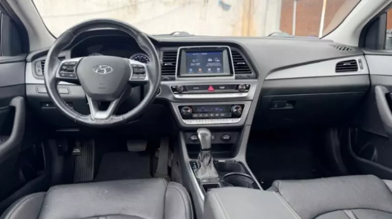 Hyundai Sonata   - 2018