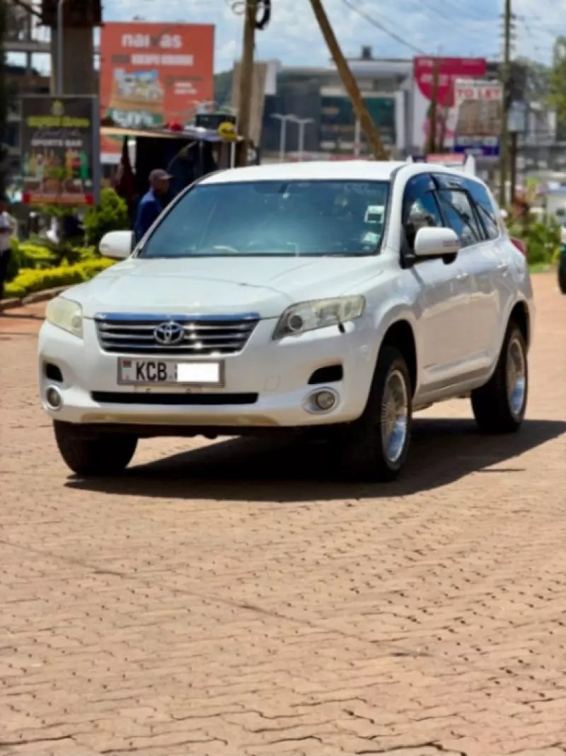 Toyota Vanguard    - 2007