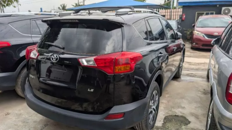 Toyota RAV 4   - 2014