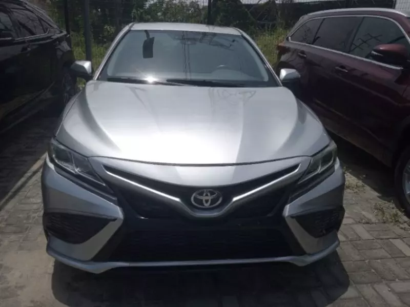 TOYOTA Camry   - 2018