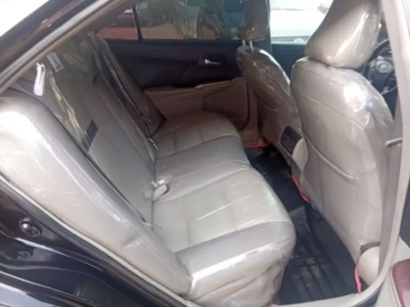 Toyota Camry   - 2013