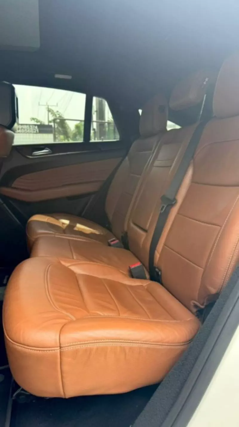 Mercedes-Benz GLE-Class   - 2017