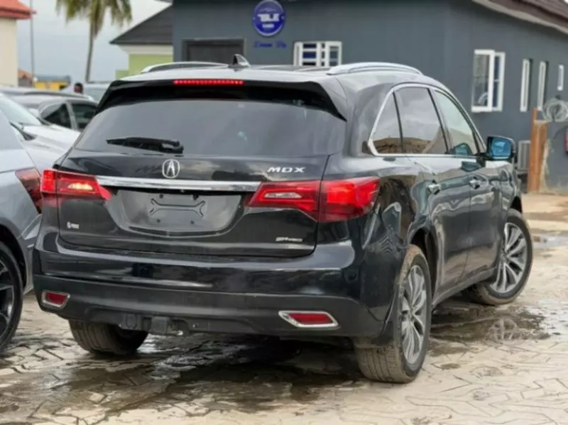 Acura MDX - 2015
