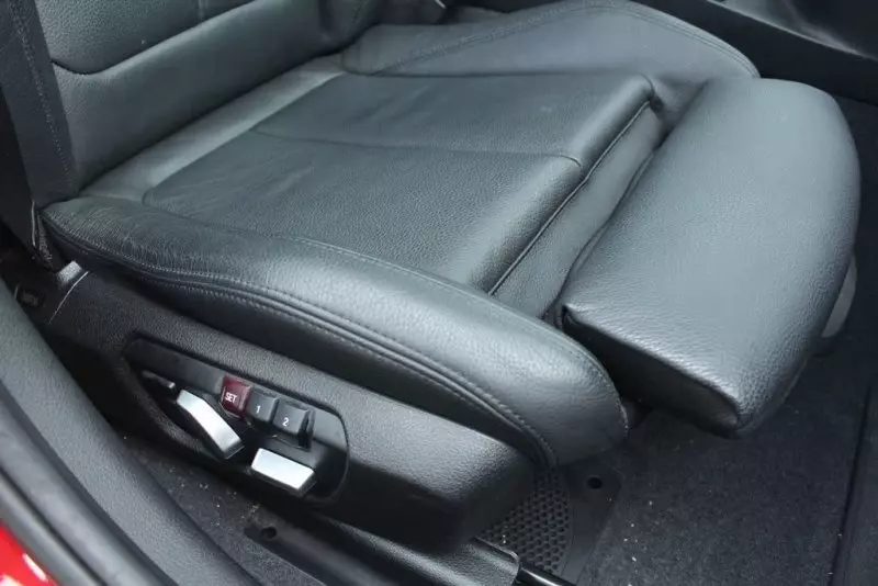 BMW 118i   - 2018