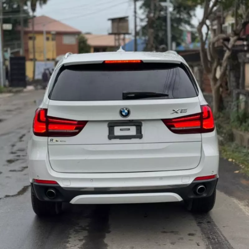 BMW X5   - 2015
