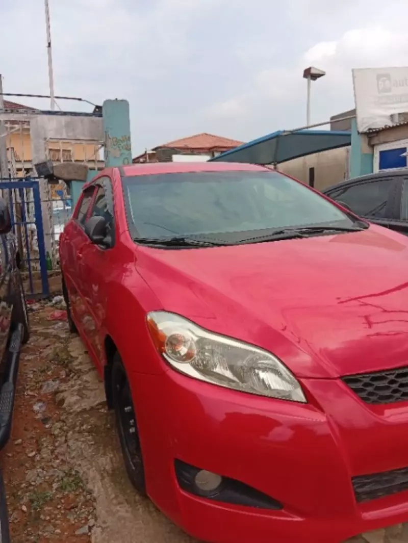 Toyota Corolla Matrix   - 2009