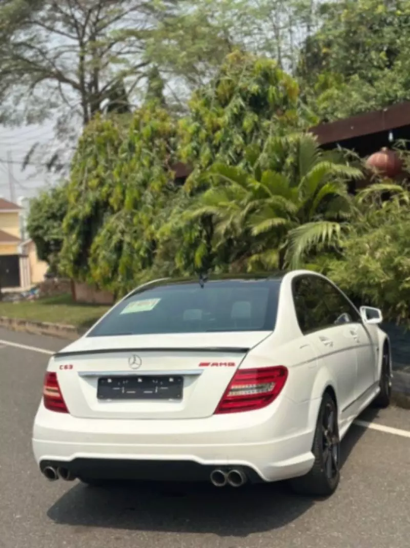 Mercedes-Benz C250   - 2014