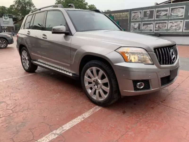 Mercedes-Benz GLK 350   - 2010