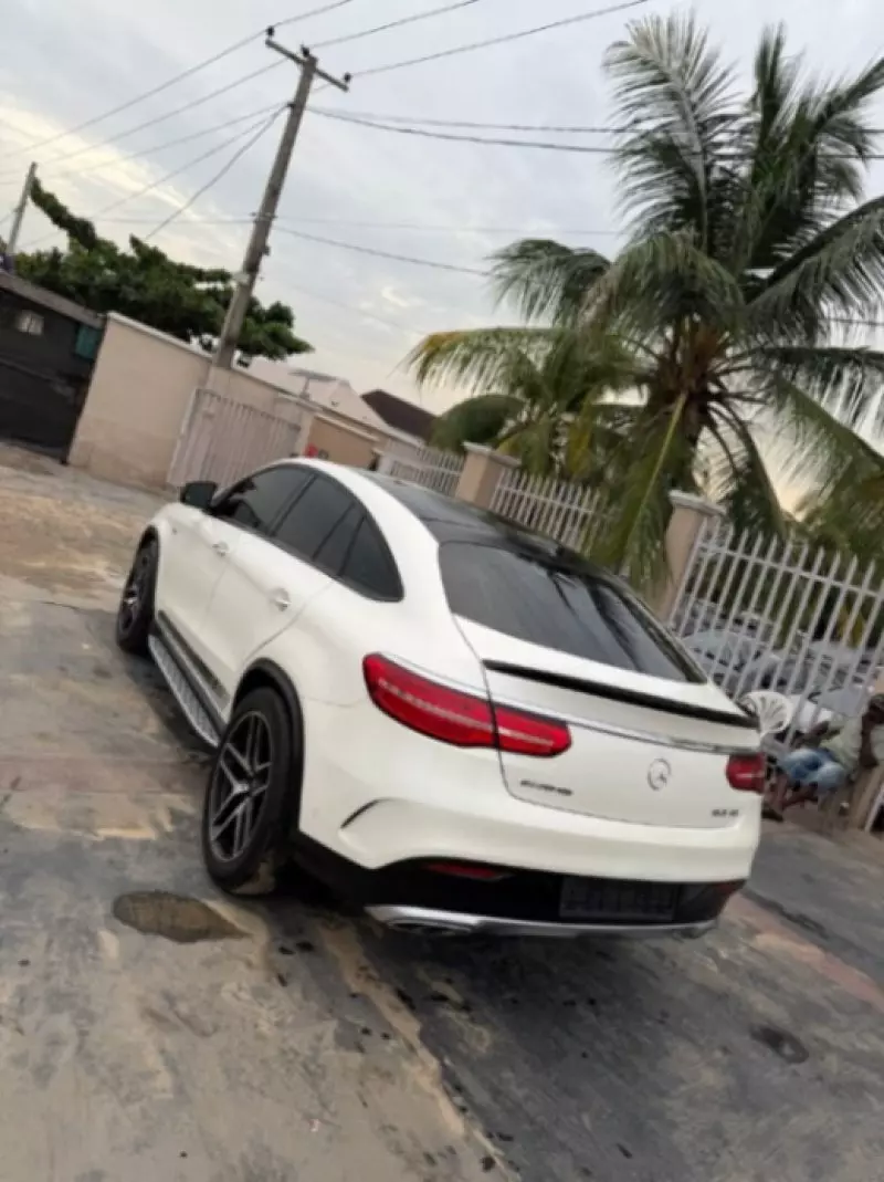 Mercedes-Benz GLE 43 AMG   - 2017