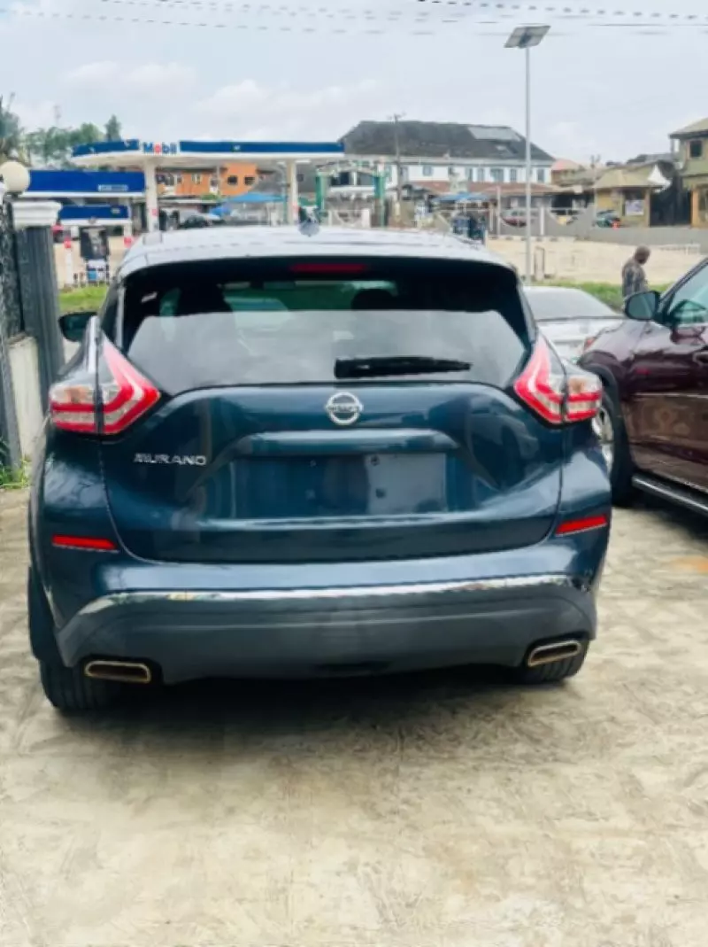 Nissan Murano   - 2015