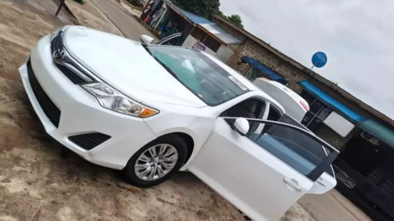 TOYOTA Camry   - 2014