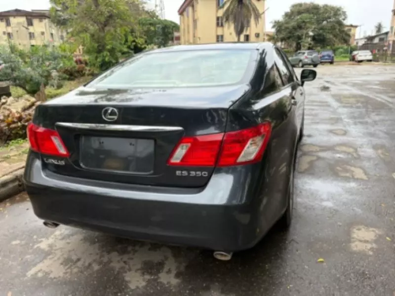 Lexus ES 350   - 2009