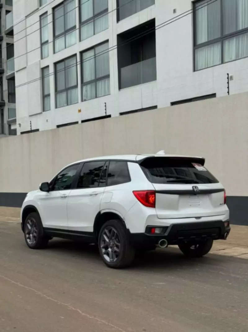 Honda Passport   - 2023