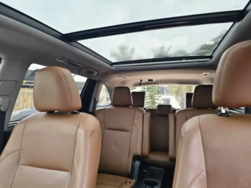 Toyota Highlander   - 2022