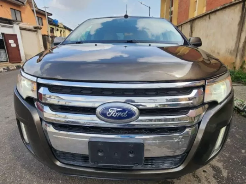 Ford Edge 3.5L    - 2011