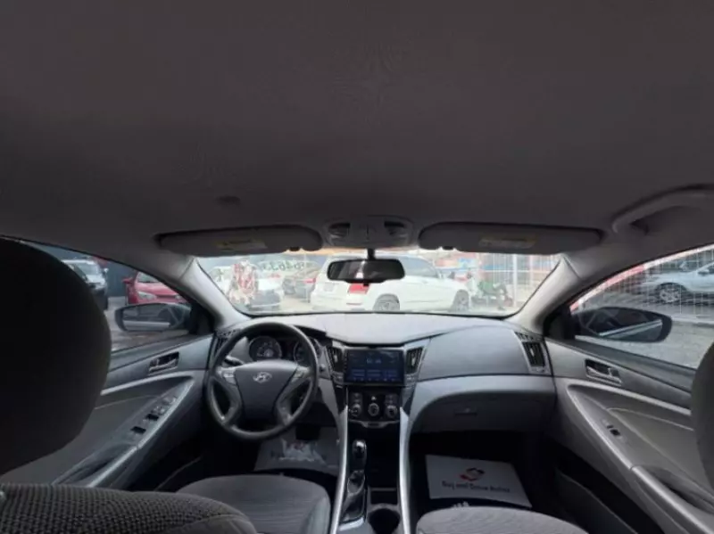 Hyundai Sonata   - 2014