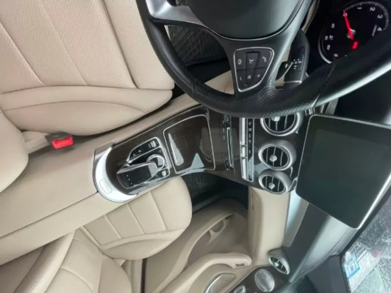 Mercedes-Benz GLC 300 - 2017