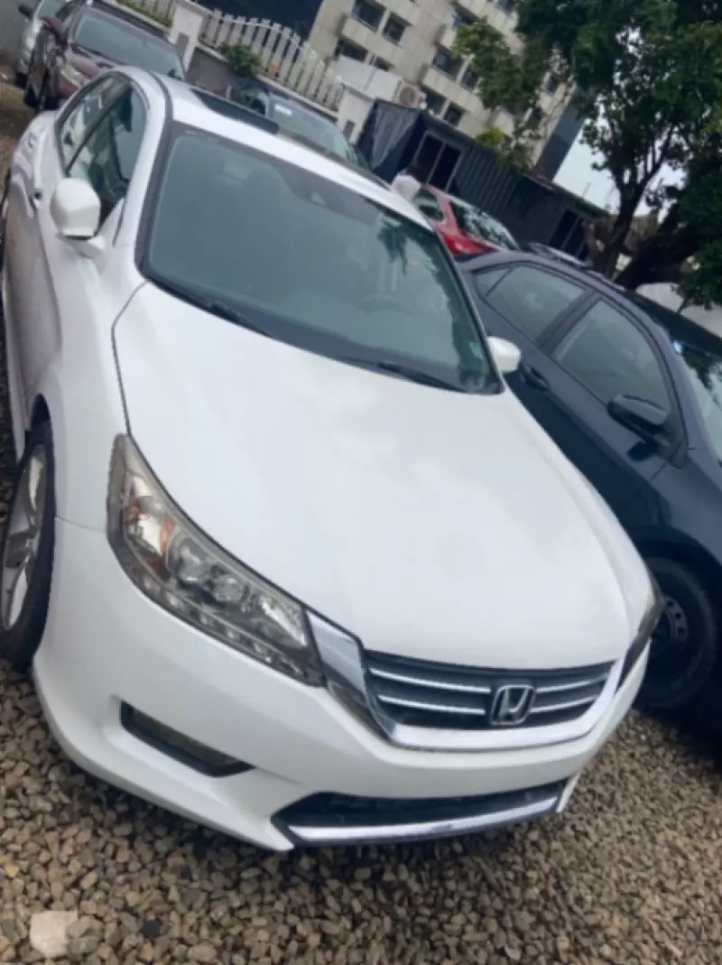 Honda Accord - 2015