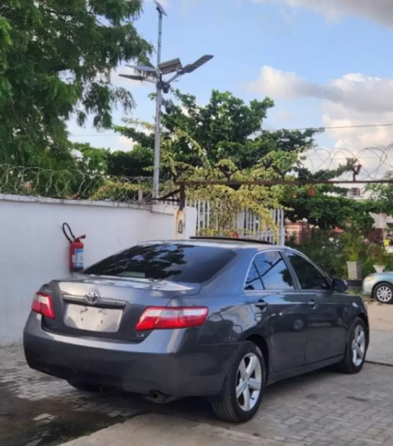 TOYOTA Camry - 2007