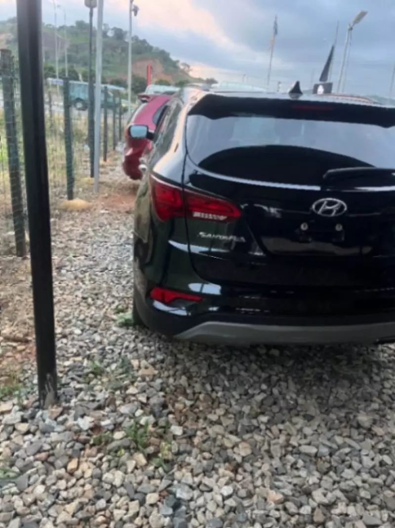 Hyundai Elantra   - 2018