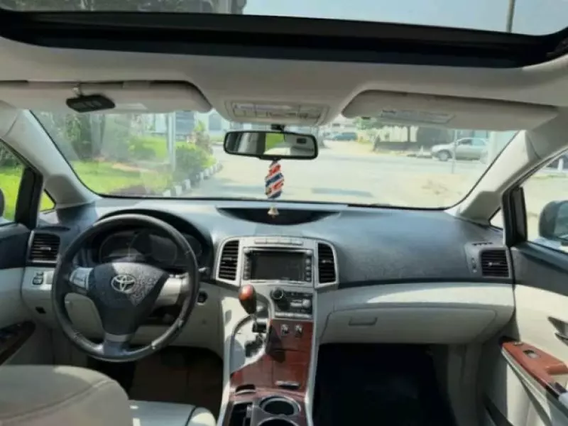 Toyota Venza   - 2013