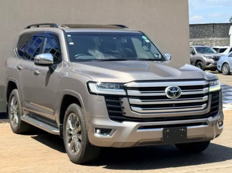 Toyota LAND CRUISER 300 LC300   - 2022