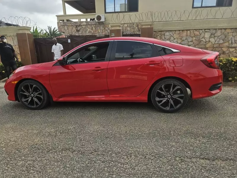 Honda Civic   - 2019