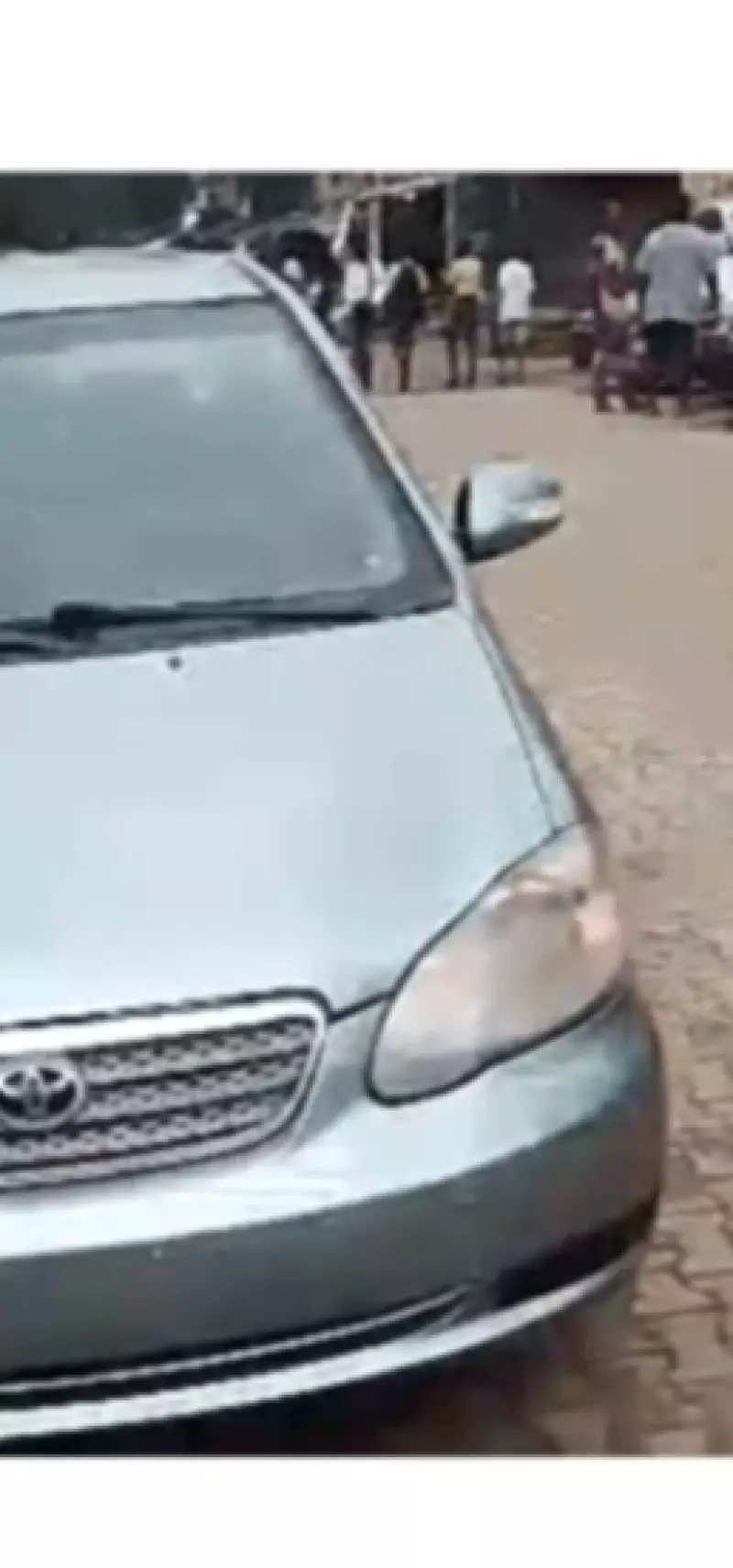 TOYOTA Corolla - 2005
