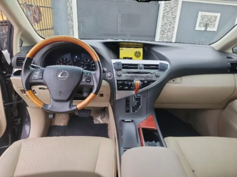 Lexus RX - 2010