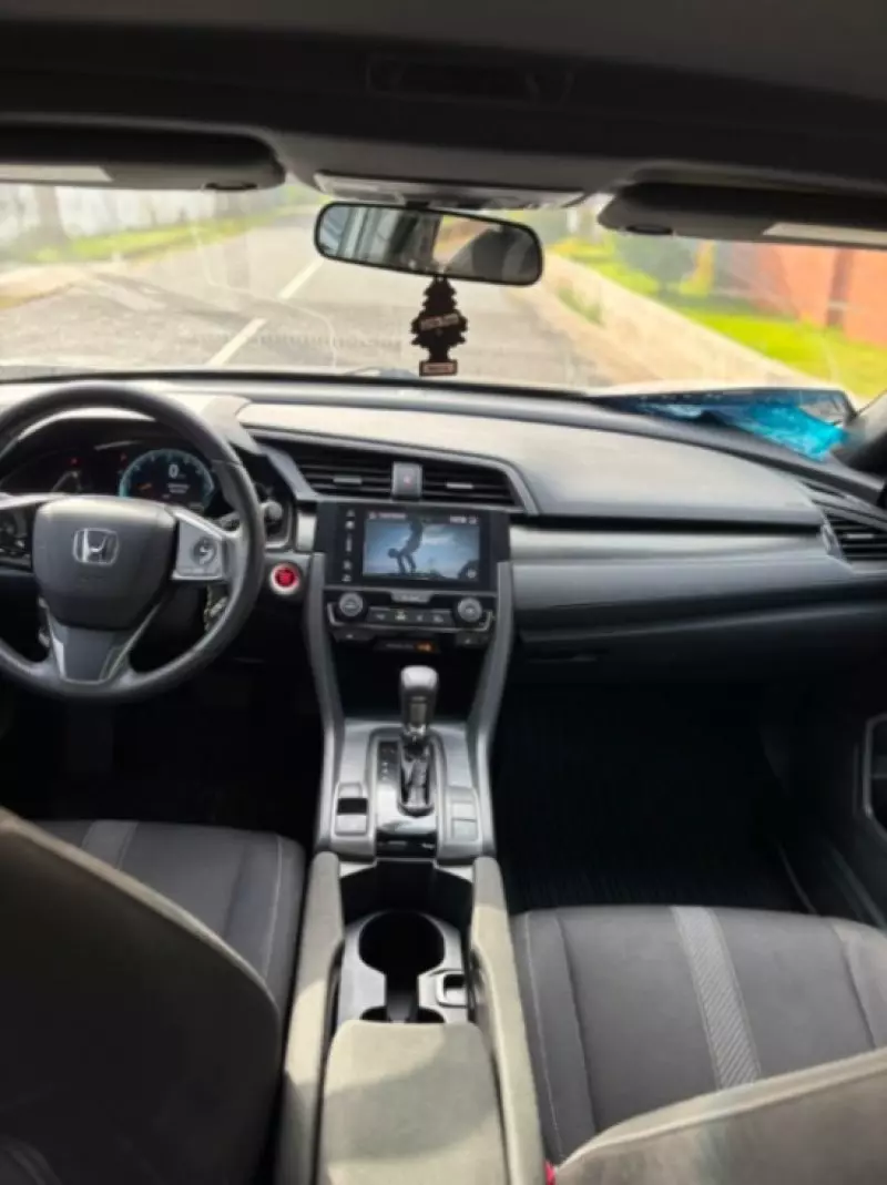 Honda Civic   - 2018