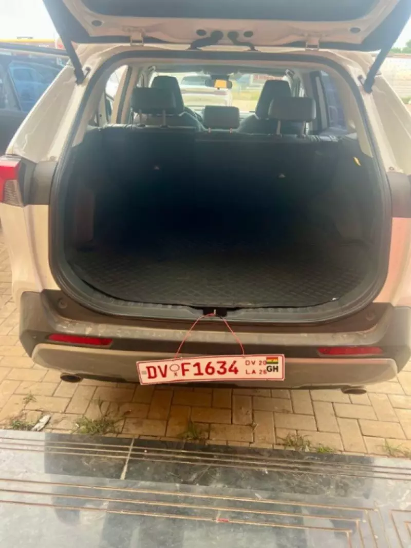 TOYOTA RAV 4   - 2023