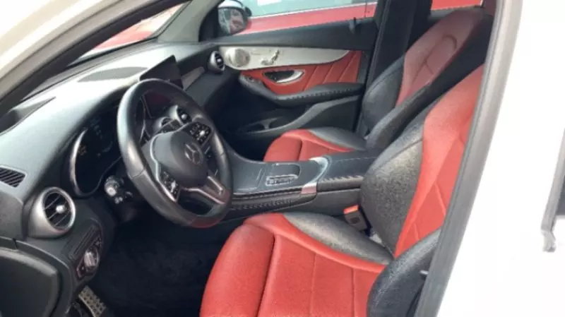 Mercedes-Benz GLE 300   - 2021