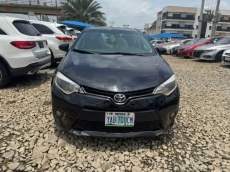 TOYOTA Corolla - 2016
