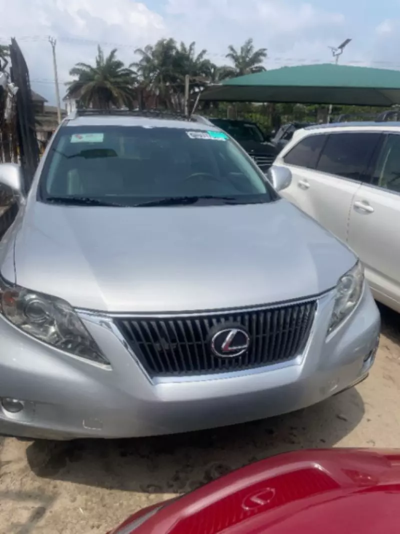 Lexus RX 350   - 2010