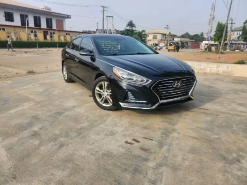 Hyundai Sonata   - 2018