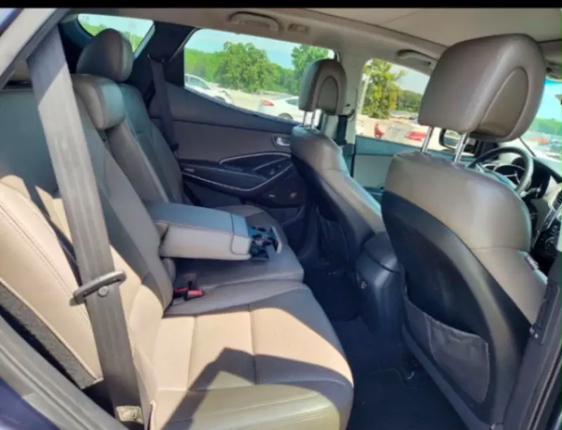 Hyundai Santa Fe   - 2013