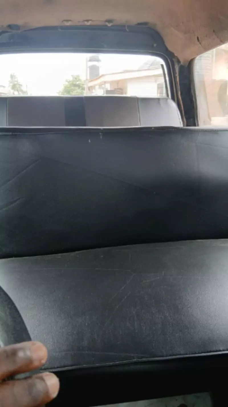 TOYOTA Corolla   - 2010
