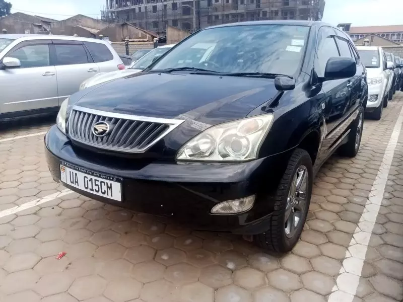 Toyota Harrier   - 2010
