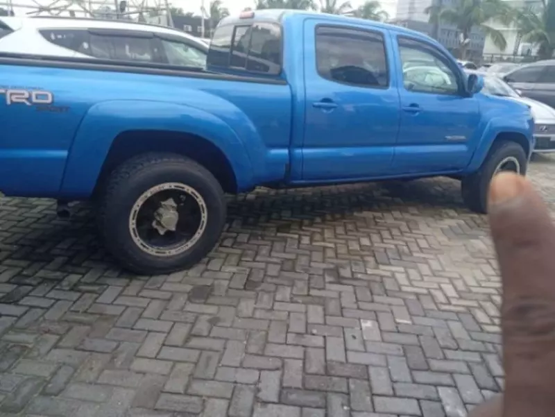 TOYOTA Tacoma   - 2006