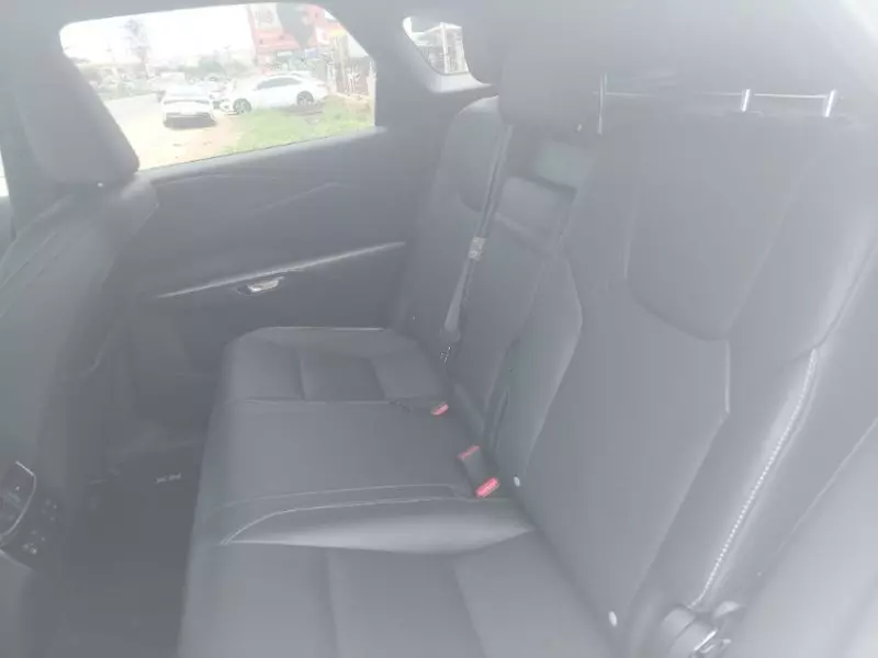 Lexus RX   - 2025