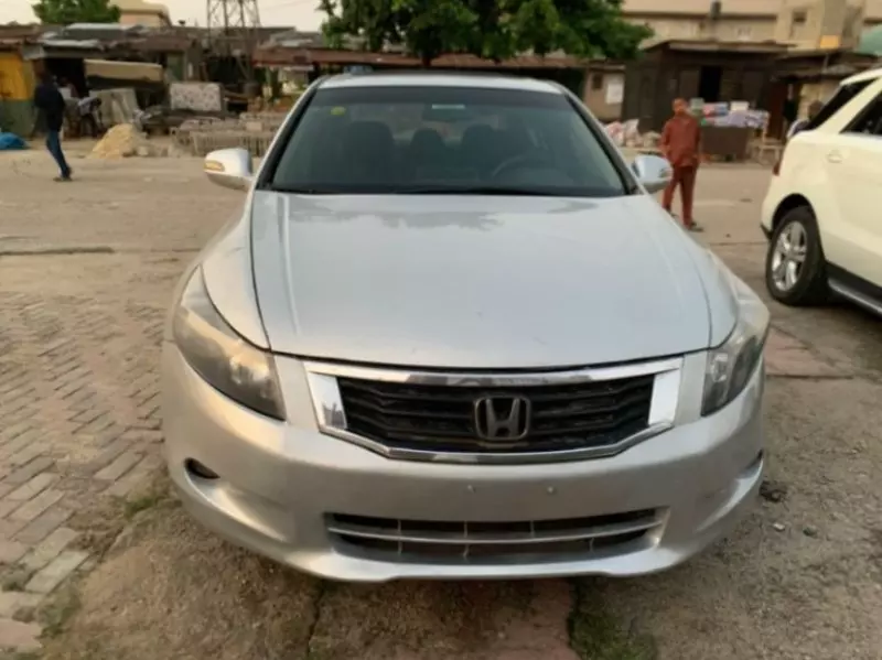 Honda Accord   - 2008