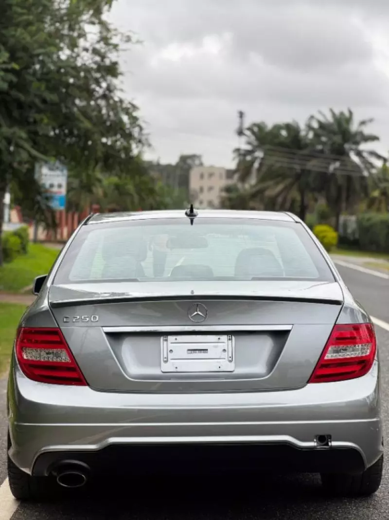 Mercedes-Benz C250   - 2014