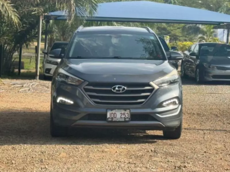 Hyundai Tucson   - 2016