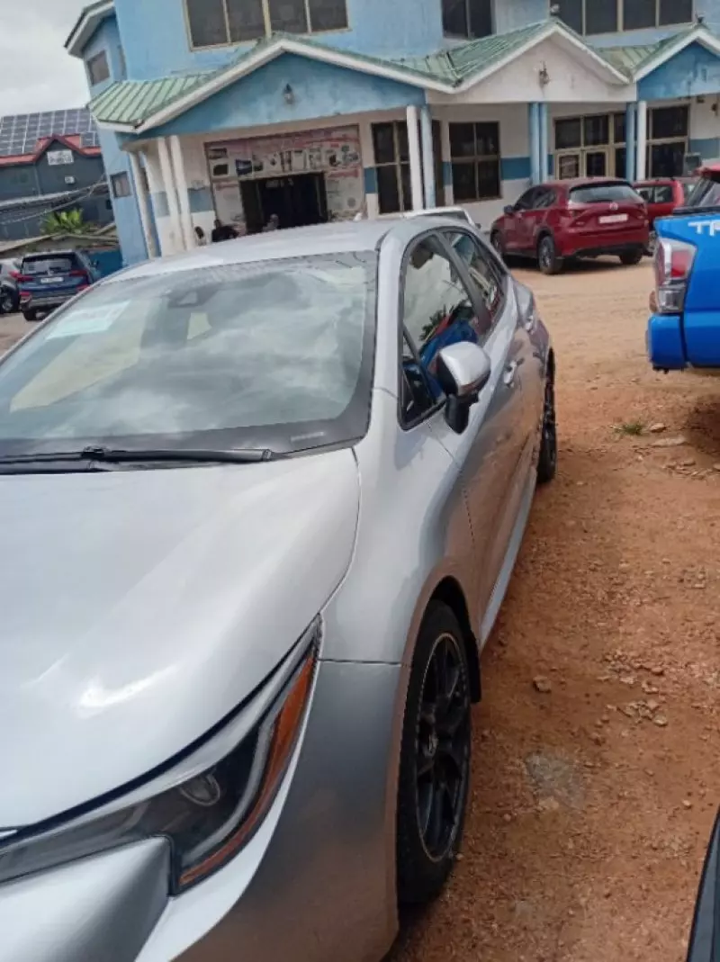 Toyota Corolla   - 2019