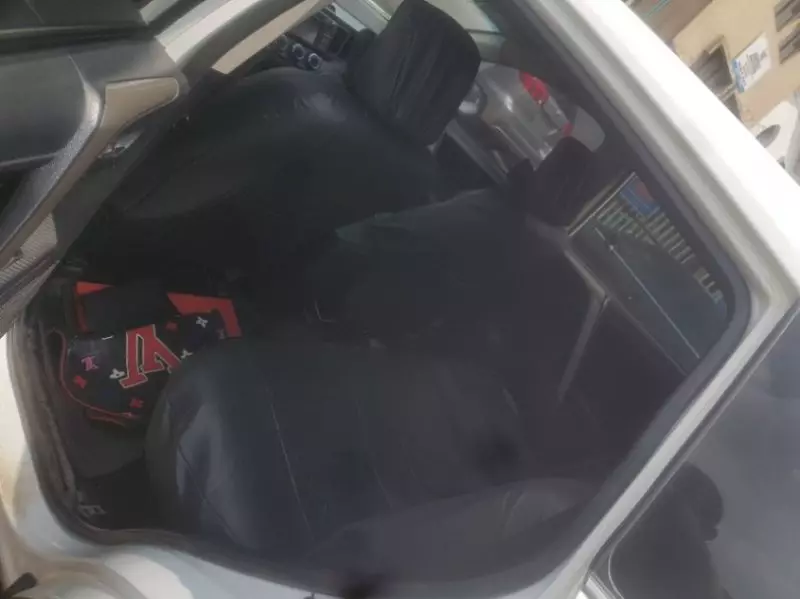 Toyota RAV 4   - 2015