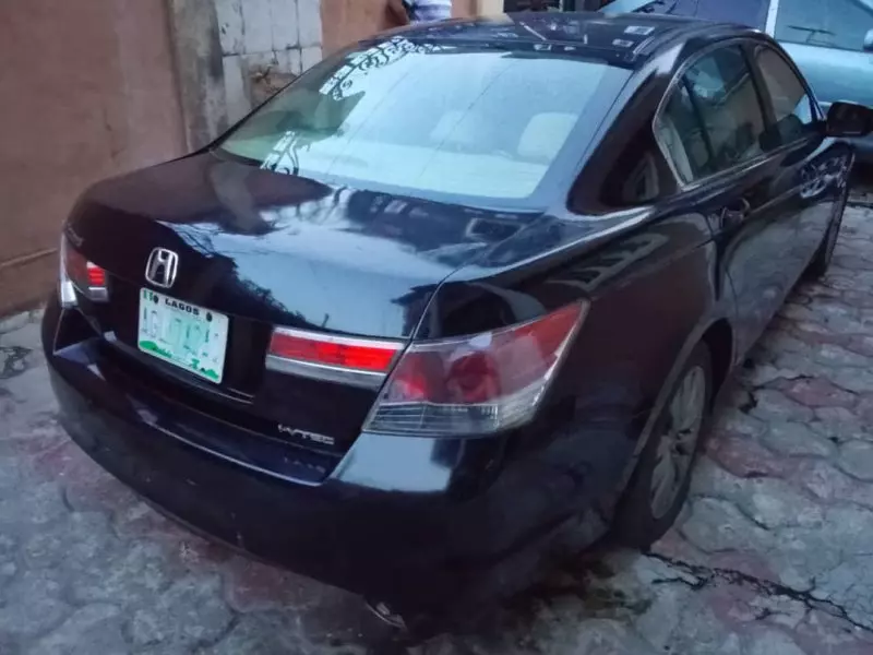 Honda Accord   - 2012