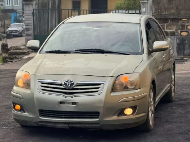 TOYOTA Avalon - 2008