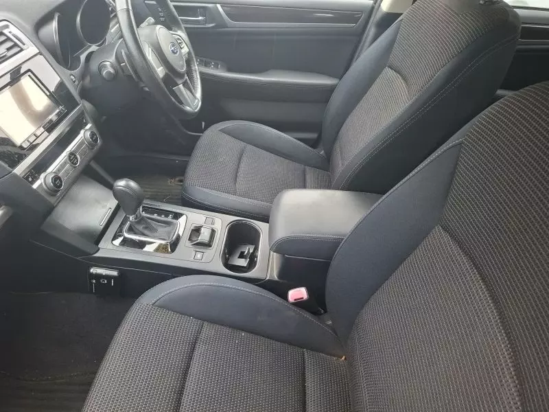 Subaru Legacy   - 2014